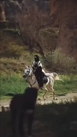 في القفار الموحشة سقت الركايب.. #تصميم_فيديوهات🎶🎤🎬 #شيلات #قوالب_كاب_كات #خيل_وخياله🐎 #اكسبلور 