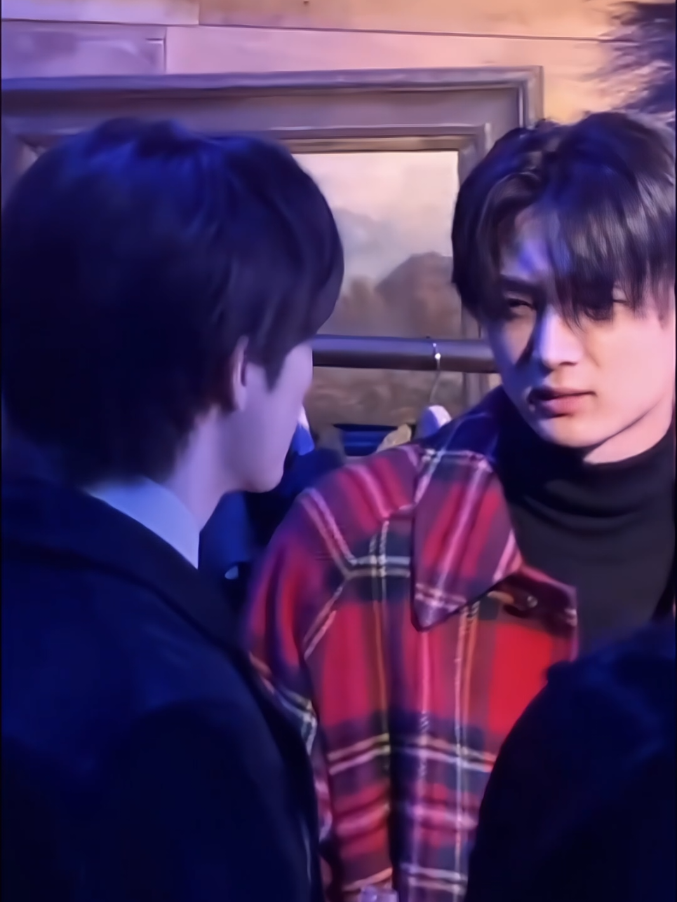 siapa yg suruh nyatuin mereka😭😭🫵🏻 adu visual inii #jay #mark #enhypen #nct #fyp 