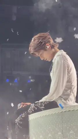 i think yushi is a angel cr.nekomandulover #yushi #nctwish #intothewish_incheon_day1 