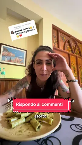 Risposta a @AmaliaArt 🤣🤣 quando in India anche il pesto è piccante 🥵 🤣 . . #imparacontiktok #ipassidiauri #labambinacheviaggia #india #rispondoaicommenti 