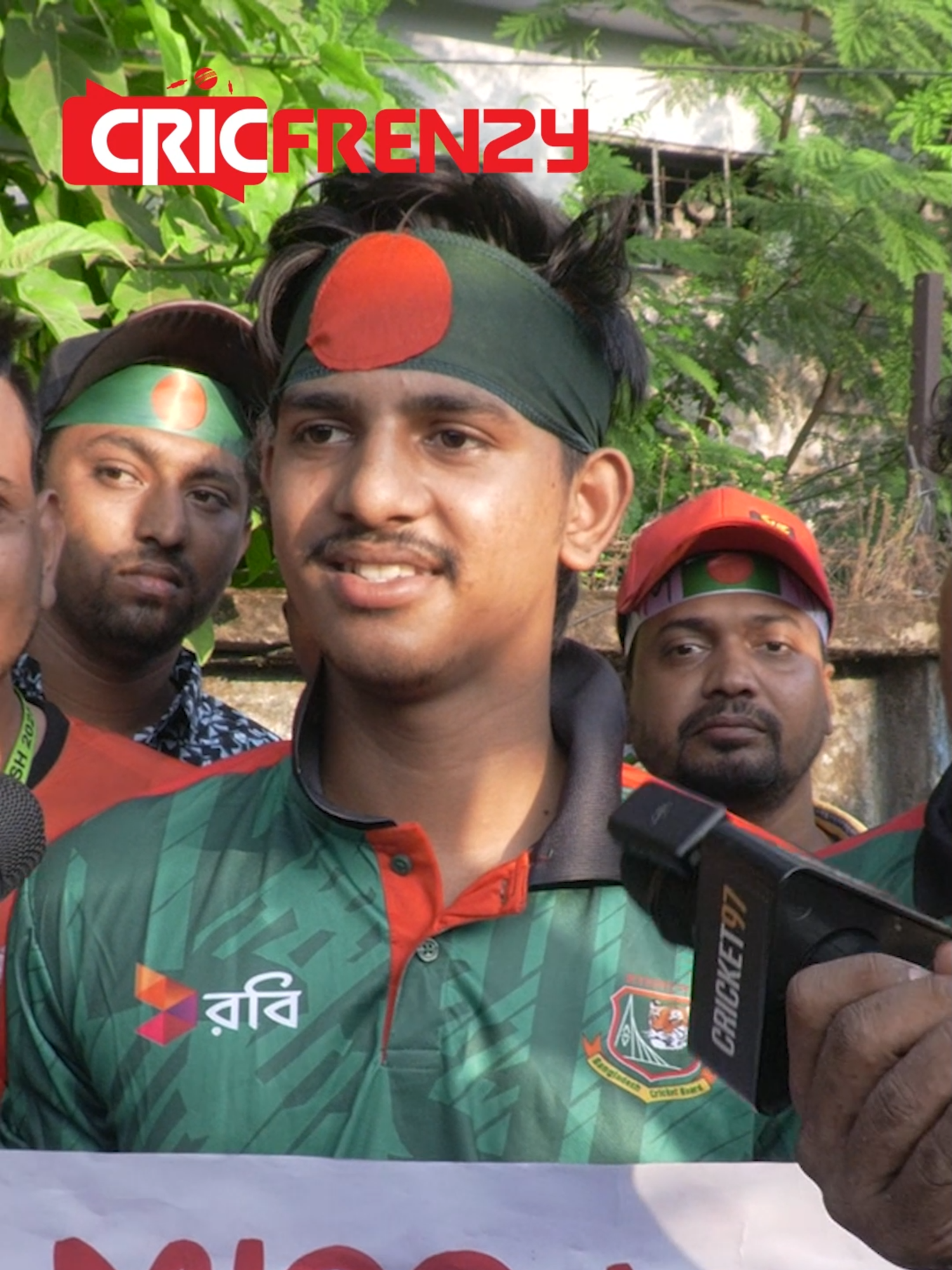 সাকিবের প্ল্যাকার্ড নিয়ে ঢুকতে দিবে জন্যেই খেলা দেখতে আসছি - সাকিব ভক্ত #ShakibAlHasan #BANvsWI #sportsontiktok #cricfrenzfy #CelebrateCricket #cricfrenzy