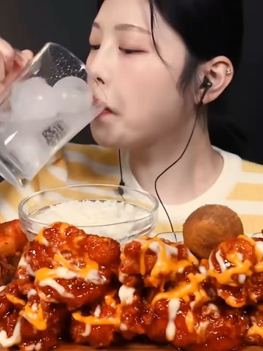 full đồng nghiệp của tôi không biết xấu hổ | truyện audio đồng nghiệp của tôi không biết xấu hổ full audio #truyenaudiofull #reviewtruyen #truyenaudio #ngontinh #audio