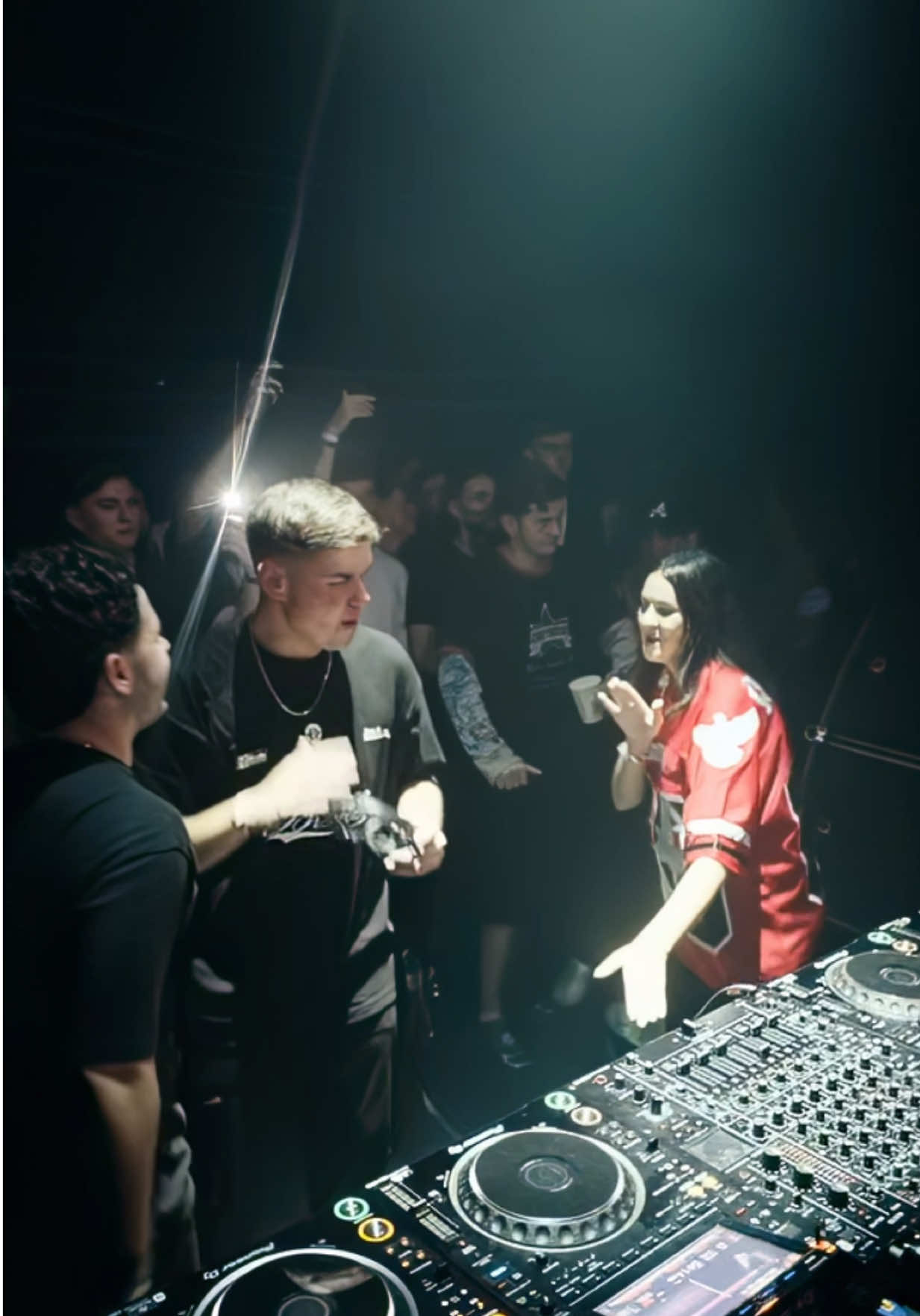 ‘SHAKE YOUR BODY’ OUT ON ALL PLATFORMS✖️ @ALISHA @Julian Fijma  #nexup #alishadj #julianfijma #dj #fyp 