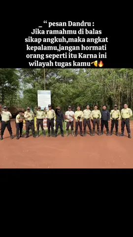 Sesuaikan sikapmu dengan keadaan☠️#fyppppppppppppppppppppppp #viraltiktok #satpamindonesia #motivasihinaan #satpamviral 