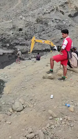 #ရောက်ချင်တဲ့နေရာရောက်👌 #ဖားကန့်ကျောက်စိမ်းမြေ #လောပန်းလောင်းတို့ပျော်ရမြေ 