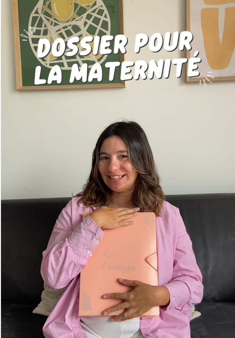 On a voulu être plus sereins pour le grand jour, alors on a pris le temps d’organiser notre dossier pour la maternité 📁 Tout est prêt, il n’y a plus qu’à attendre bébé 👶 | ig : weisssarah  #futursparents #grossesse #organisation #dossiermaternite #creatorsearchinsights 