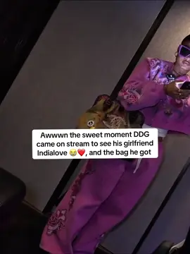 She looked good in it #ddg #indialove #moodia #capaholics #couples 