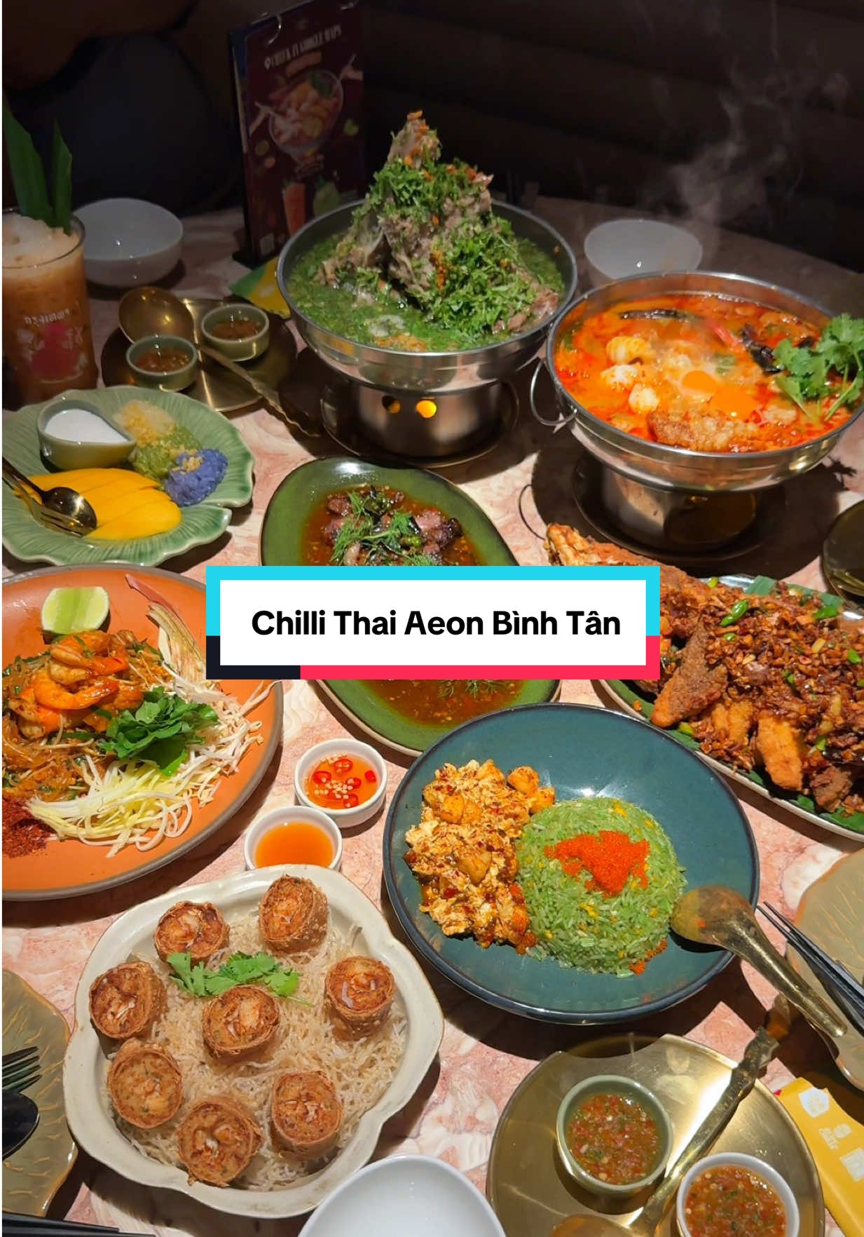 đi ăn một chiếc nhà hàng Thái quen thuộc của tụi tui #ChilliThai #thaifood #boxstudio#boxstudioikTok #ancungtiktok 