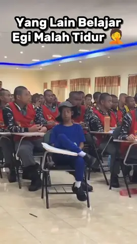 Saprol egi malah turu 😂 #egidibarakmiliter #egikdm_lembur_pakuan_subang #kangdedimulyadi 