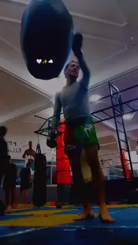 بسم الله و عليه نتوكل ❤️ #fyp #viral #fypシ゚viral #boxing #follow 