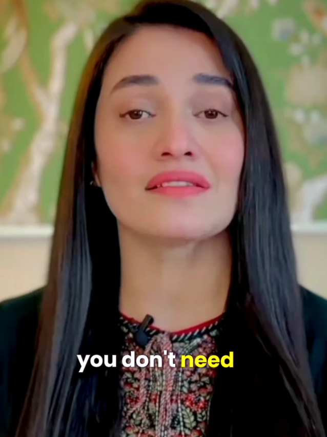 You don't need 10 friends #muniba107 #englishmotivation #munibamazarispeech #inspiration #viral 