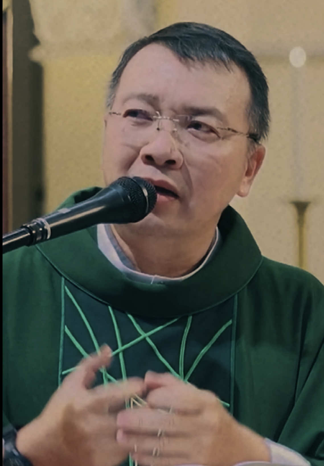 Mỗi người chúng ta đều có 2 cuộc đời. #lmphuongdinhtoai #cauchuyencuocsong #binhancatholic #catholictiktok #sachchatoai 
