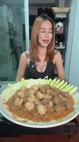 ตอบกลับ @bb252214 กินเล็กแซ่บแห้งกันค่ะ #asmreating #asmr #เล็กแซ่บแห้ง #มังกรคู่ 