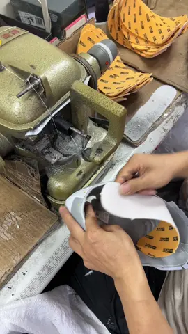 Real sneaker factory.Shipped all over the world.Free QC inspection.One pair can sent.#sneakers #factory #fyp #newbalance #newbalance9060 