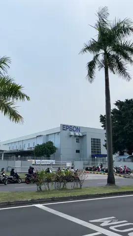 Ada kenangan apa kalian di PT ini , 📍PT Epson Indonesia #kulipabrikcikarang #karyawanpabrik #kulicikarang #fypシ゚ #kawasanejip 