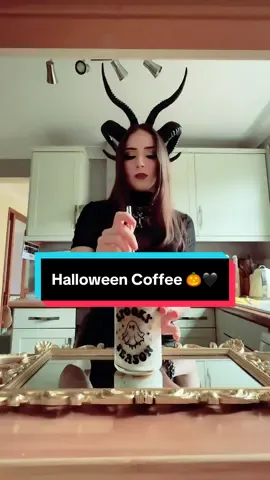 I thought filming with this camera would have higher quality, but APPARENTLY not 🥴 but please enjoy my Halloween Coffee 🖤