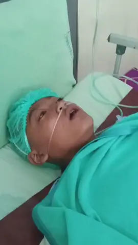 Adikku Habis operasi antara kasihan tapi kok lucu🫢🫢#lucungakak#fypage 