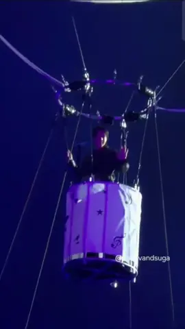 Jin on wootteo hot air balloon #RUNSEOKJIN_epTOUR_ENCORE #RUNSEOKJIN_epTOUR #Jin 