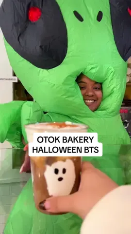 everyone go get a fluff ghost cup at otok bakery with your seasonal latte today!! #hoboken #happyhalloween #funnybts #socialmediamarketing #ghostcoffee 