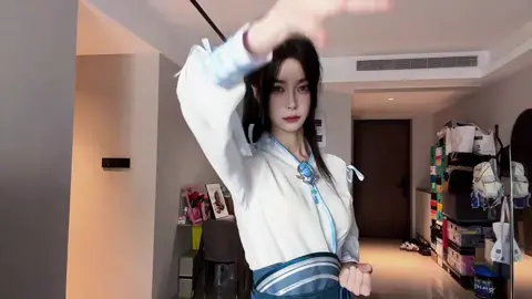 ninh diêu #kiemlai #ninhdieu #donghuaedit #cosplay #hhvanvanofficial 