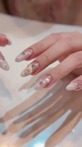 Mùa cưới đến chưa ce nhỉ 😝😝 #nails #nailcodau 