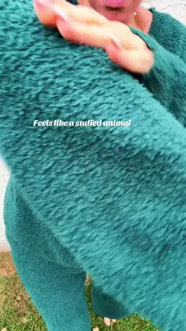 Super stretchy - oversized fit #fuzzyloungeset#matchingloungeset 