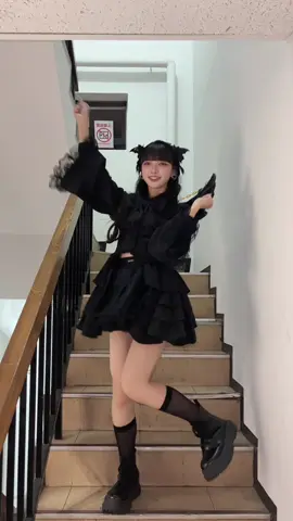 🕸HAPPY HALLOWEEN🕯                               今年はデビル (⃔ *`꒳´ * )⃕↝