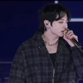Jamais vu Live🎶🎤มักเน่ทองคำยังคงกินแผ่นเสียงเหมือนเดิม🐰🖤#JungKook #BTS #จองกุก #RUNSEOKJIN_epTOUR_ENCORE  #เทรนด์วันนี้ 