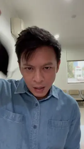 “Haii ka Nurul ini Ariel 👋” Sopan bgt suaranya ka @Ariel Noah 😭😍 Menyapa aja semerdu itu suaranya loh… #ariel #arielnoah 