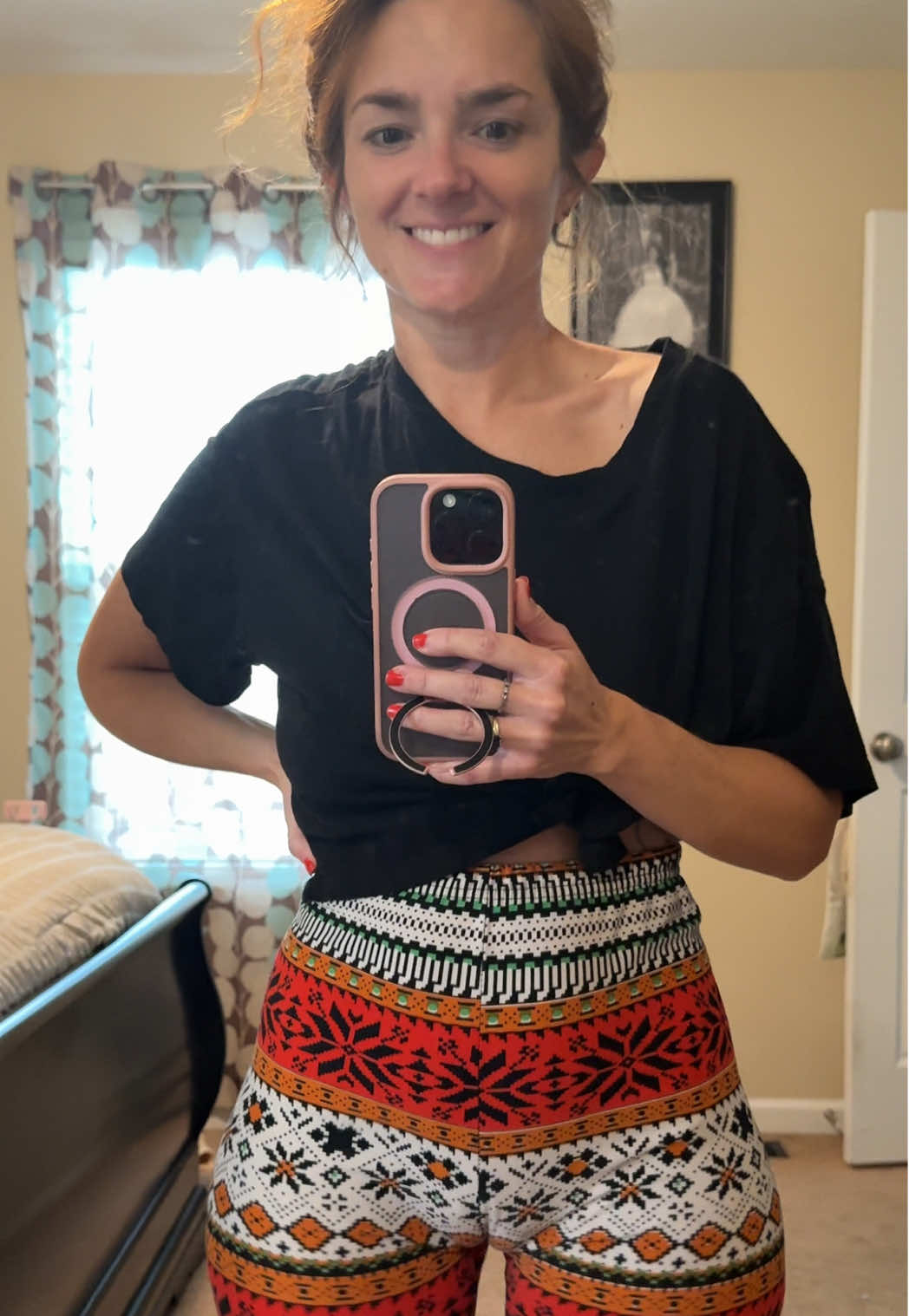 I have so much to say about this leggings outfit!