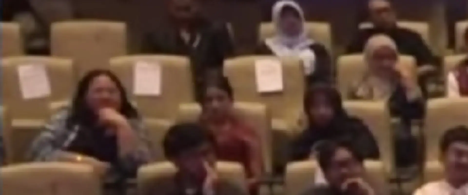 GAYSS TERNYATA AQELAA BENERAN DATENG WOYY,SENENG BGT SEMOGAA INI REZEKI KAMU YAA QELL LOVE YOU🤍🫰🏻#trending #aqellacalista #fyp 