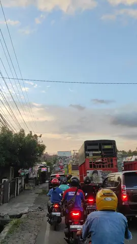 keppang benerr macet ini