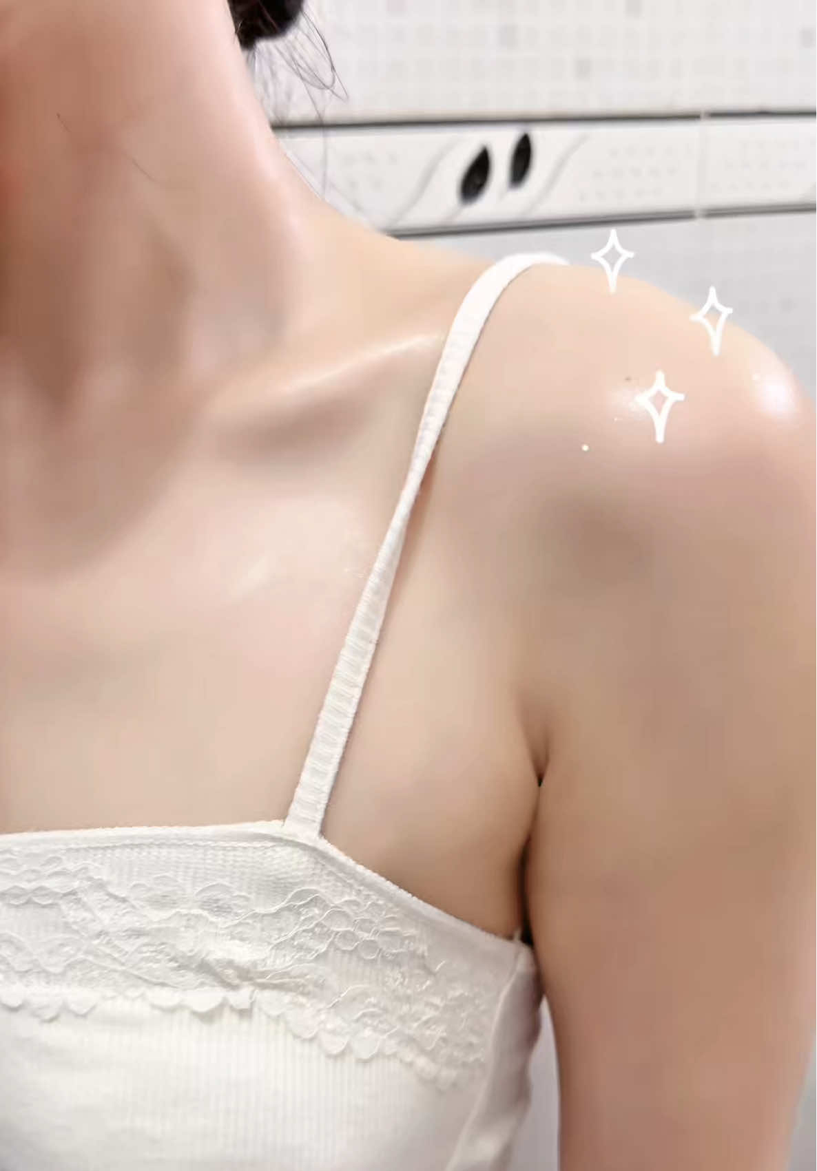 Chăm da đón Tết sớm nè mấy bà ơiii 🩰🧚🏻‍♀️✨ #bodycare #chamdadontet #niacinamide #bộtniacinamide #glowbodyoil 