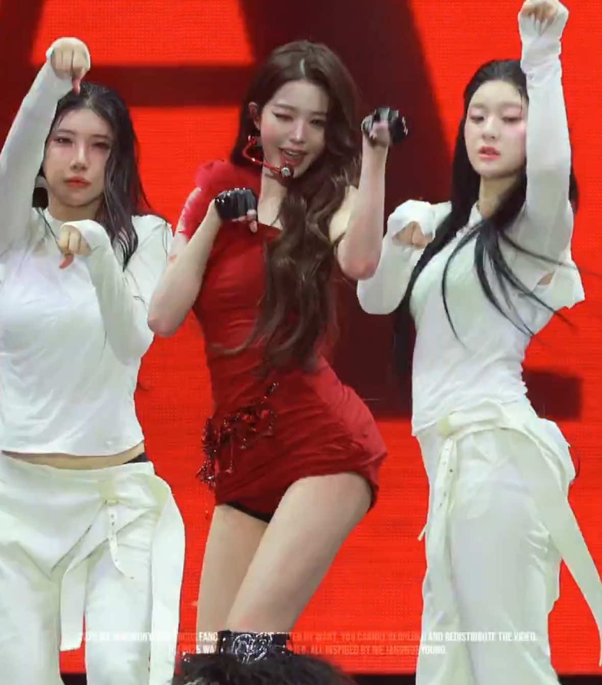 A better video of Wonyoung performing her first ever solo song called “Eight” 🥀❤️ I love the detail of the “TAKE IT” choreography 🖤 #ive #jangwonyoung #wonyoung #wonyoungism #fyp 