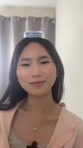 เมื่อให้เพื่อนพากย์เสียงตอนแต่งหน้า