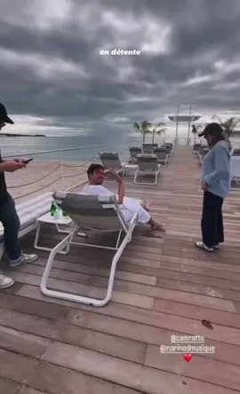 @marinedmusique profite un peu avant la cérémonie des NMA. #marine #marinedmusique #nma #nrj #cannes 