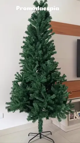 🎅✨ O Natal está chegando… e a sua casa merece brilhar! Chega de pinheiros ralos e sem vida 😩 — transforme o seu ambiente com a Árvore de Natal Pinheiro Canadense Luxo! 🌲 Galhos super cheios e flexíveis, perfeitos pra montar do seu jeito! 💪 Base de ferro reforçada — firme, resistente e durável. 🏡 Ideal pra quem quer um toque de elegância e encanto em cada canto da casa. ✨ Crie memórias, fotos incríveis e o clima mágico que o Natal pede. 👉 Garanta já a sua antes que acabe — e viva um Natal de verdade! 🎁 ⸻ 📌 25 Hashtags virais e estratégicas: #Natal2025 #DecoraçãoDeNatal #EspíritoNatalino #CasaDecorada #PinheiroDeNatal