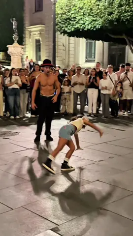 La aventura de su vida ✨una máquina la niña 