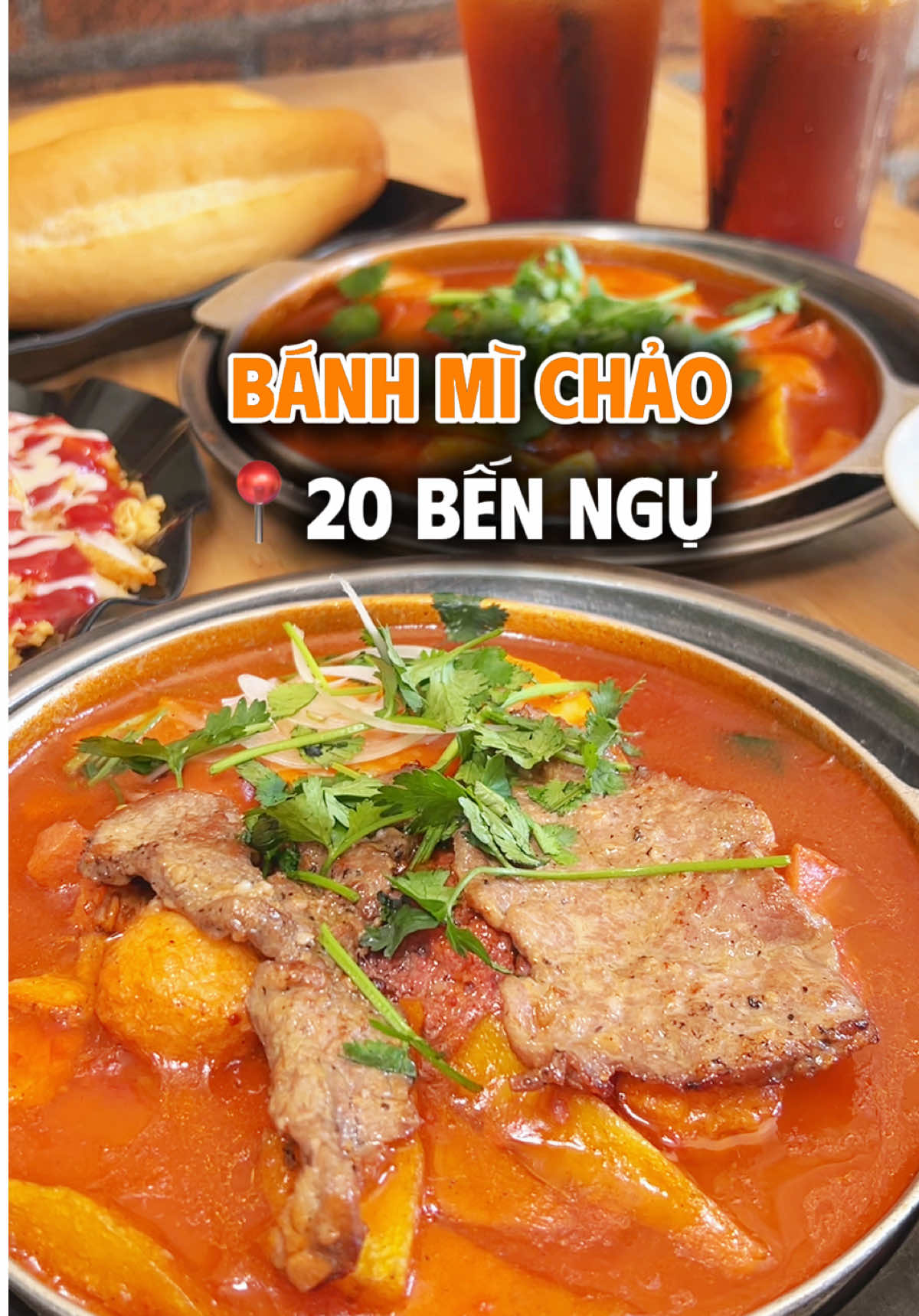 Tiệm bánh mỳ chảo mở khá lâu, được rất nhiều các bạn học sinh yêu thích. Ngoài bánh mỳ chảo còn có mỳ trộn siêu cuốn 🙊🤤 #ngocngachnamdinh #ancungtiktok #reviewnamdinh #ansapnamdinh