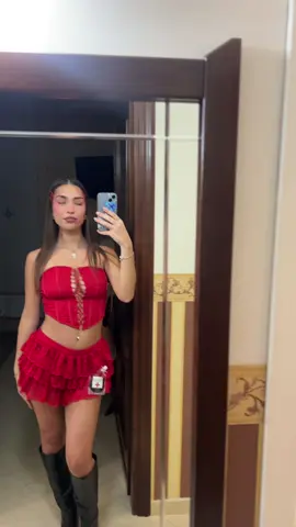 🧛🏼‍♀️🧛🏼‍♀️ #halloween #halloweekend #katherinepierce #vampire 