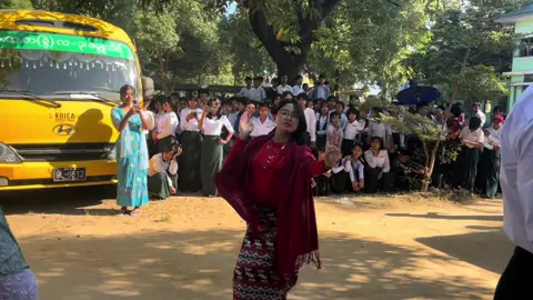 ပရုတ်သုတ်ခနိုင်တဲ့အမှတ်တရလေးး@K for Kexin  /camera man👉🏻@Amber & @𝑲𝒆𝒊 👈🏻#ကထိန် #fypシ゚ #highschool#memories #views 