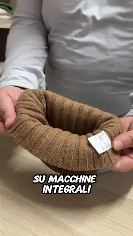 LA DIFFERENZA SI SENTE😉 I nostri cappelli sono realizzati interamente in cashmere italiano🇮🇹 Dai un occhiata al nostro shop qui sul profilo TikTok🛒 . . . . . . #cashmere #cappello #shop  