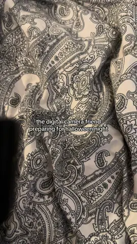 wir freuen uns 🤠 #halloween #halloweekend #digitalcamera #canon #grwm 