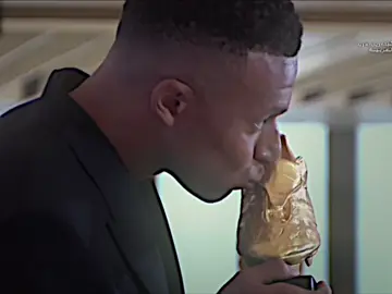 مبابي مع الحذاء الذهبي'😎🔥'.#تيم_الحكومه📀💿 #الملكي_سيد_اوروبا🔥🇪🇸 #تيم_أيكونز #تيم_fbi⚡ #درافن⚜️ 