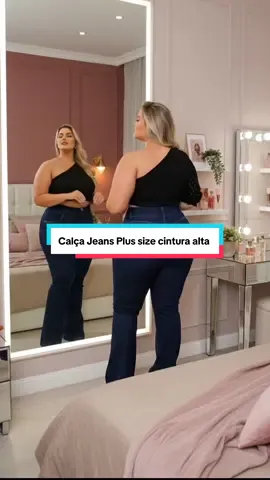 “A calça flare que TODO MUNDO tá comprando 😍🔥” Você não vai acreditar no caimento dessa calça! Plus size, confortável e com 46% OFF Clica no carrinho laranja e aproveita antes que acabe! #tiktokshopblackfridaybr #tiktokshop1111br #calçajeans #plussizefashion 