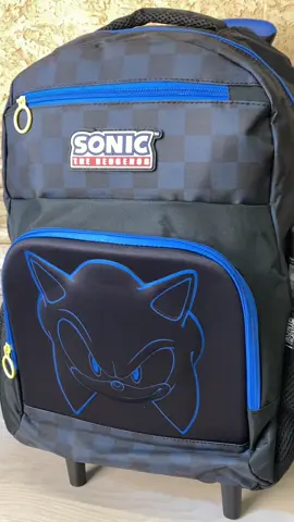 Nova coleção do Sonic na Mix das mochilas!💙🎮 O ouriço mais amado do mundo chega para animar as aulas do seu filho! Aproveite antes que o estoque acabe! #escolar #sonic #fy 