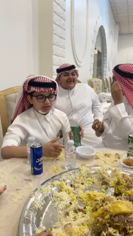 بوسهه من @N لًـ @ANI❤️  ههههههههههههههههههههههههههههههههههههههههههههههههه #CapCut #اكسبلور #fyp 