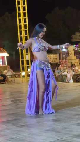 #desertsafari #dubai #bellydance #bellydancer #bellydancers    