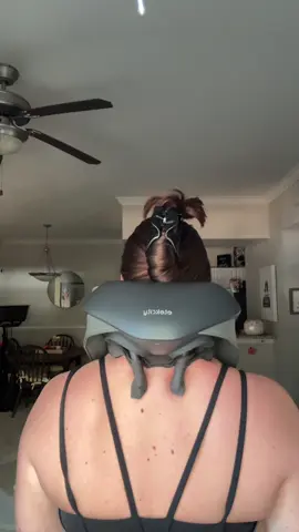 Sorry, I can’t shut up because I’m obsessed #tts #microinfluencer 