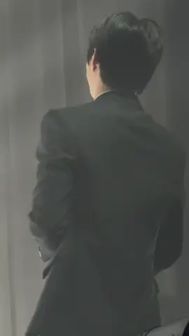 #jungwoo (cr. rylie)